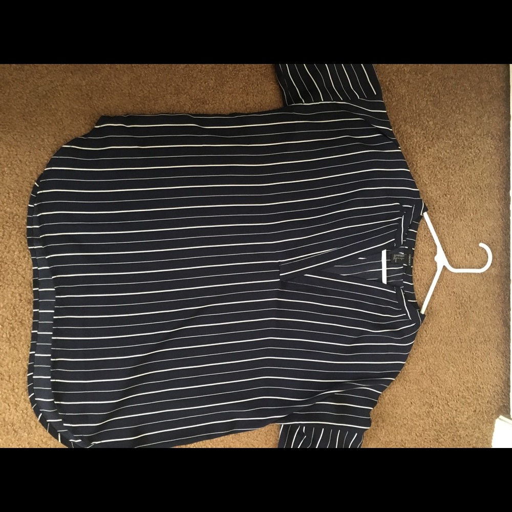 Nice forever21 blue and white stripped blouse